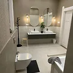 Orangehomes Panthera Luxury شقة